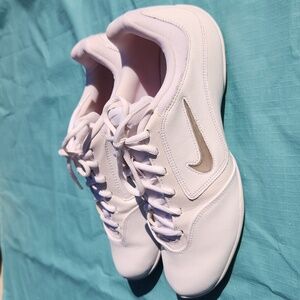Nike Sideline Cheer 2 Shoes Sz. 10